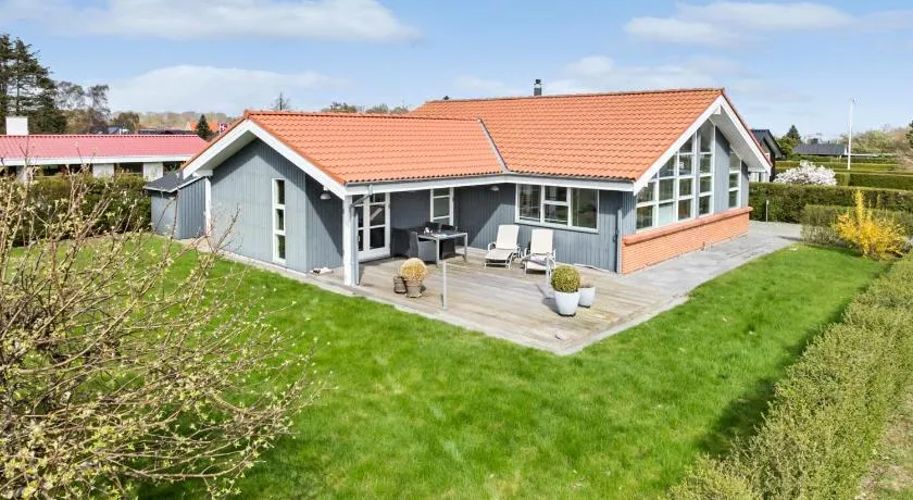 Nice Home In Juelsminde With Kitchen - Image 1