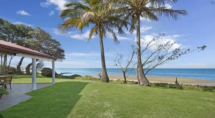 Sea Cottage - Beachside Paradise - Image 1