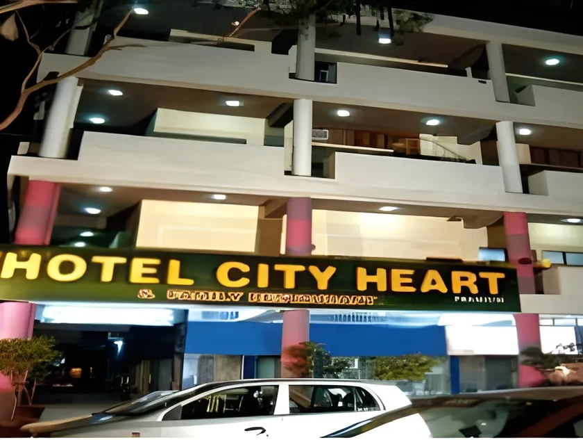 Hotel City Heart 18 - Image 1