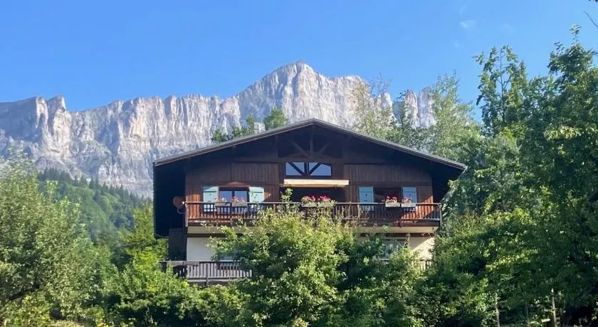 Chalet du grand cerf - Image 1