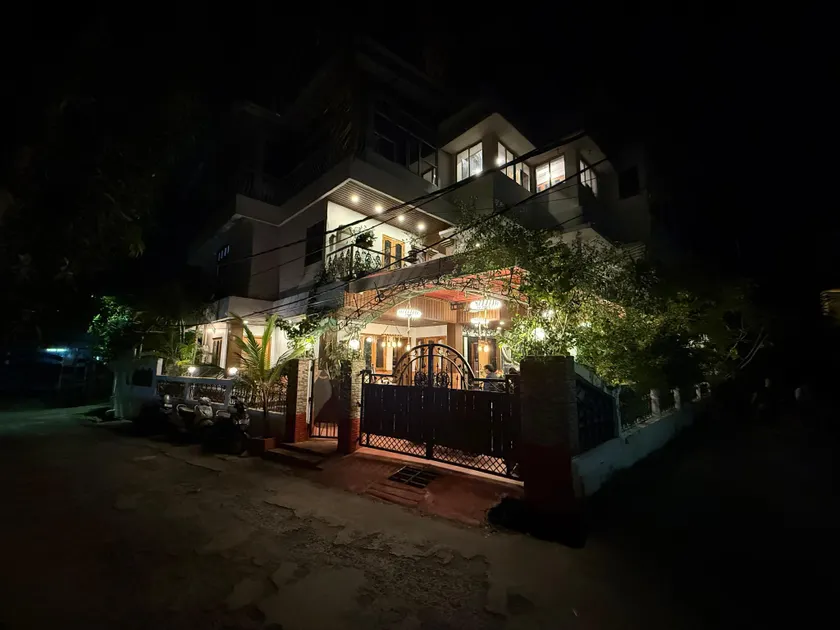 Swarajdeep Vacations - Image 1