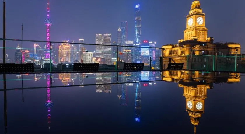 Diamond Bund hotel - Image 1