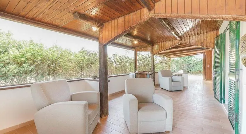 Villa Cambretta con giardino, posto auto e a due passi dal mare - Image 1