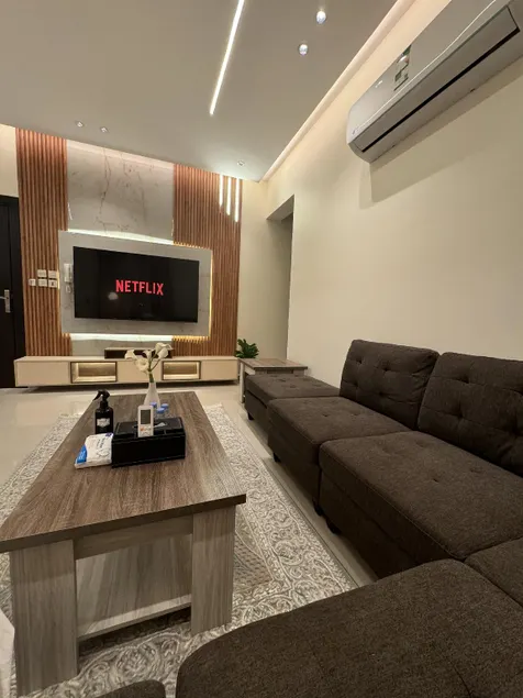 Private apartment , three bedrooms and living room - Image 1