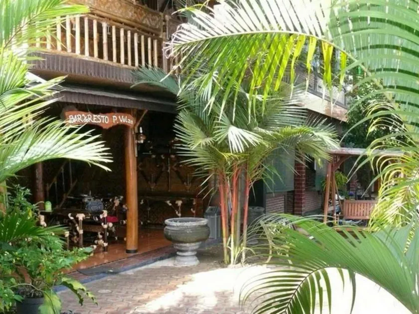 Pondok Wulan Guesthouse - Image 1