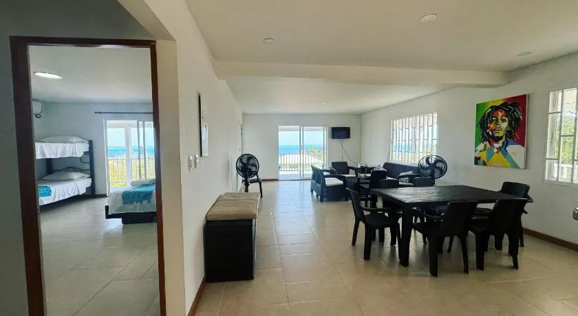 Red Snapper Guest House - Image 1