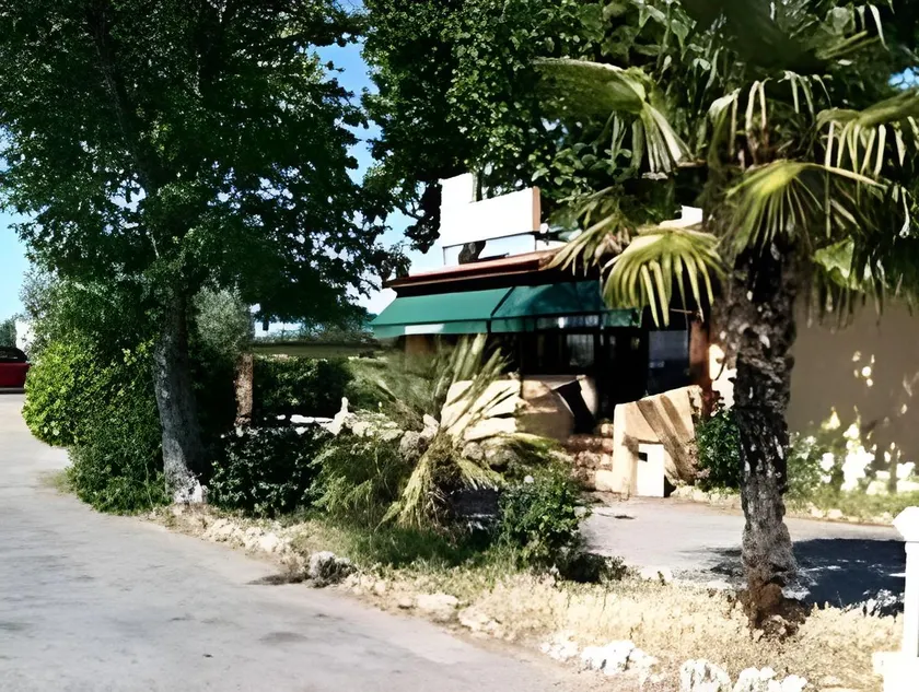 Le Provence - Image 1