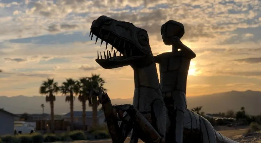 Area 51 Annex - Alien Lake Escape - Image 1