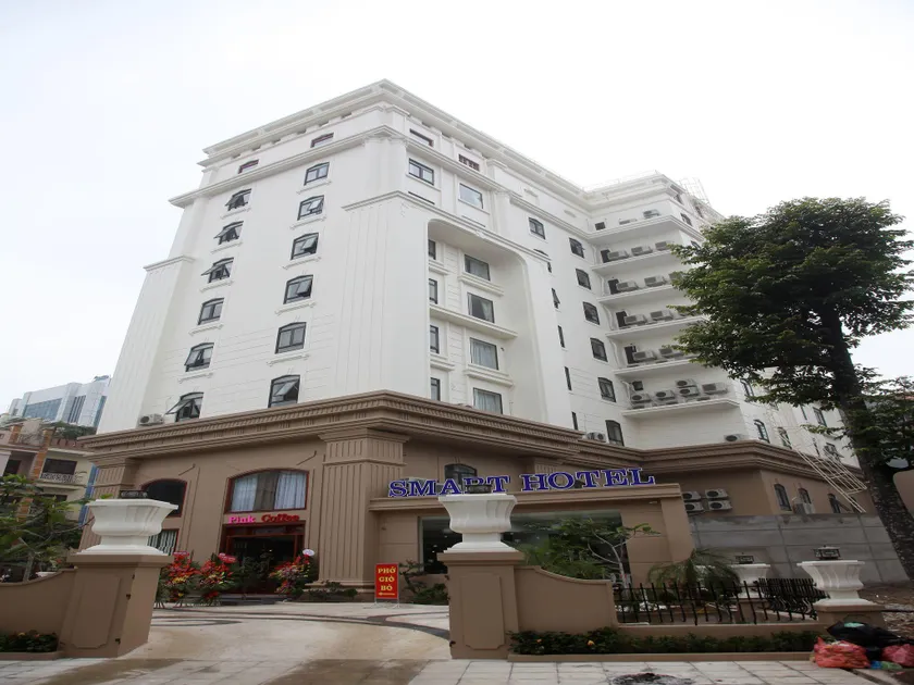 Smart Hotel - Image 1