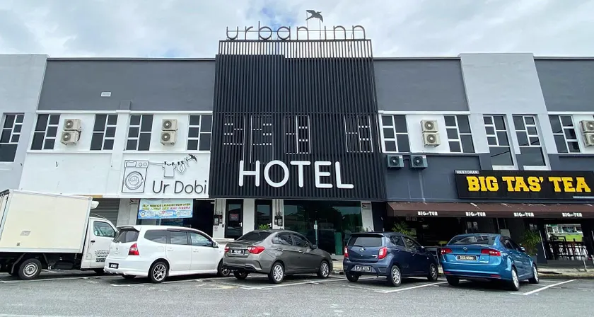 Urban Inn, Serai Wangi - Image 1