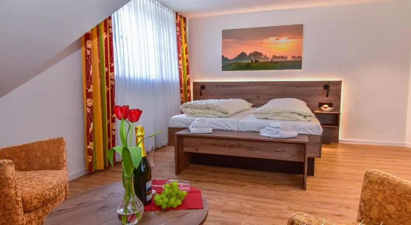 Hotel Zwei Linden - links der Elbe - Niedersachsen - Image 1