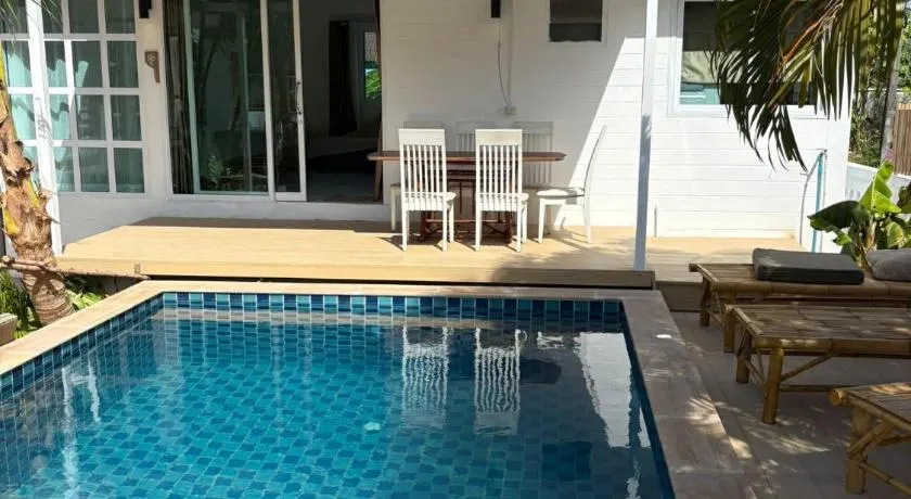 Penn house with shared pool - Image 1