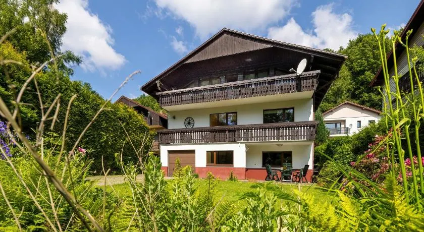 Bystra Unique House in the Mountains with Terrace, Garden & Parking by Noclegi Renters - Image 1