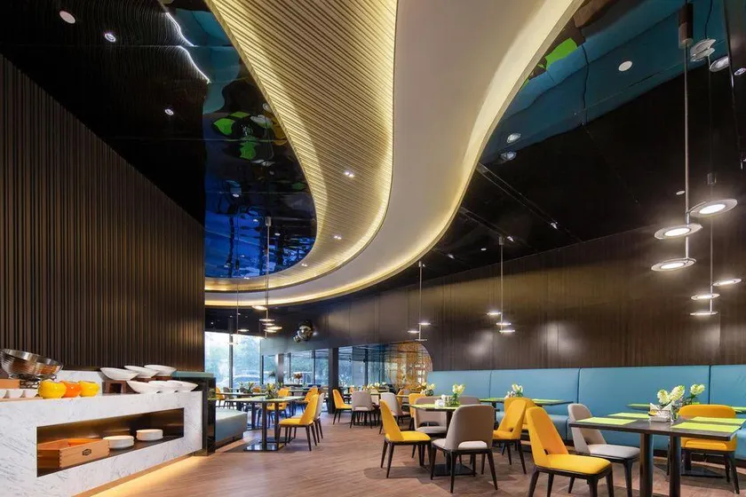 Hampton by Hilton Beijing Wangjing - Image 1