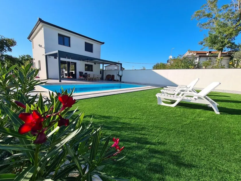 Villa Oliva - Image 1