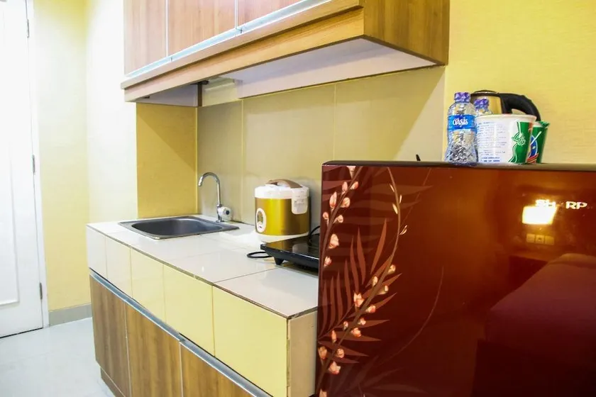 Pool View Studio Ara Residance Apartement Near Gading Serpong - Image 1