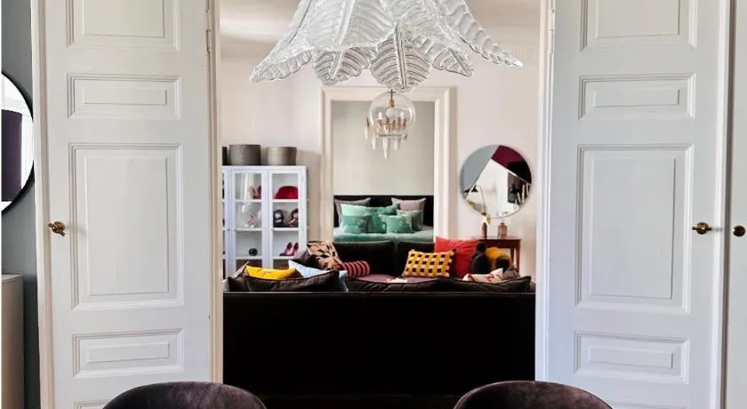 Ultimate Luxury in Kgs. Nytorv - Image 1