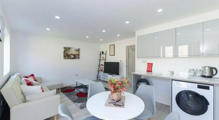Adbolton House Apartments - Sleek, Stylish, Brand New & Low Carbon - Image 1