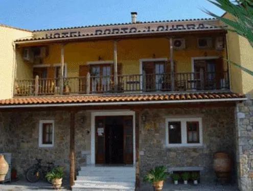 Porto Lourba - Image 1