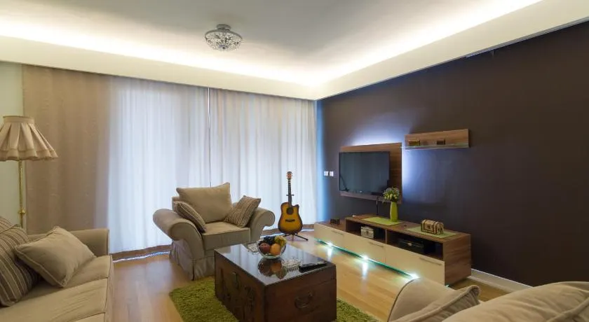 Apartment Mercedes - Image 1