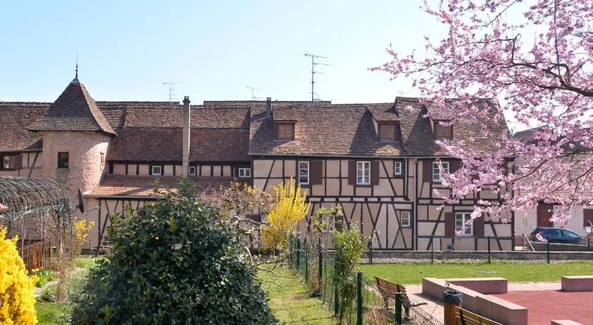 Le Millésime Gîte de Charme classé 4 étoiles sur les remparts - Animaux de compagnie acceptés - Image 1