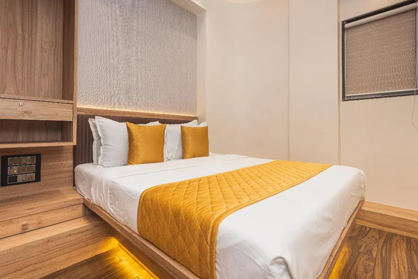 Hotel Lexus7 - Image 1