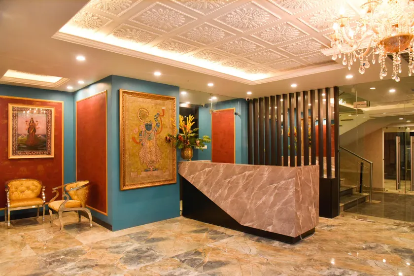 Hotel CASA Aishbagh - Image 1