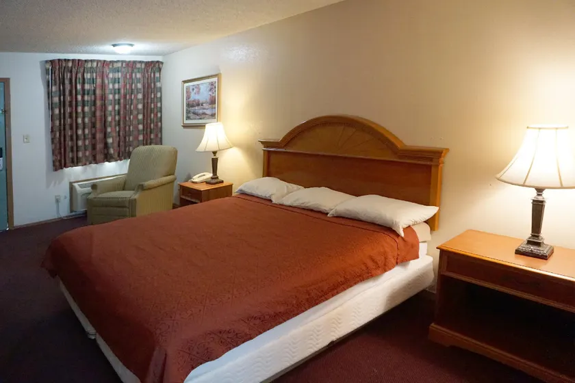 OYO Hotel Altus N Main St - Image 1