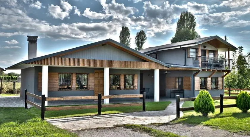 Simon's Walnut Farm - Image 1