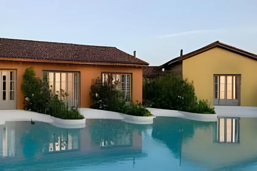 Joia Hotel & Luxury Apartments RTA - Image 1