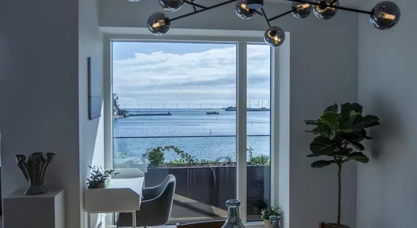 Brand New & Full Sea View Apartment in Copenhagen - Image 1