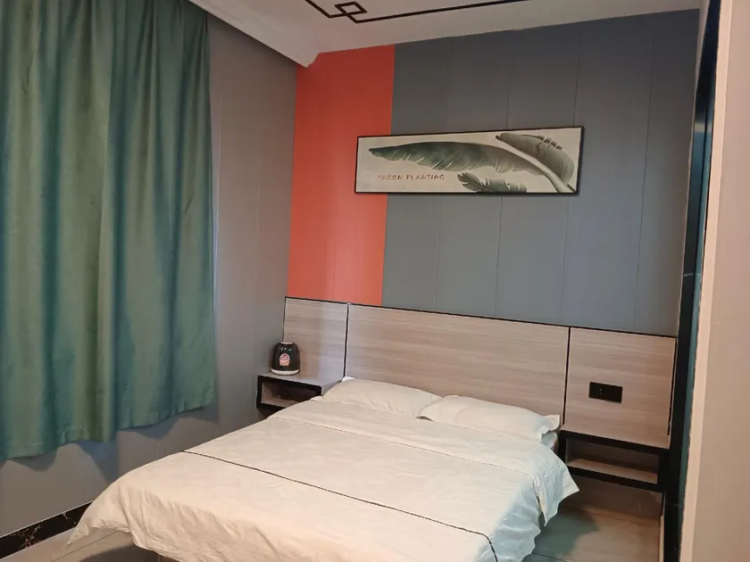 Xiangfu Business Hotel - Image 1