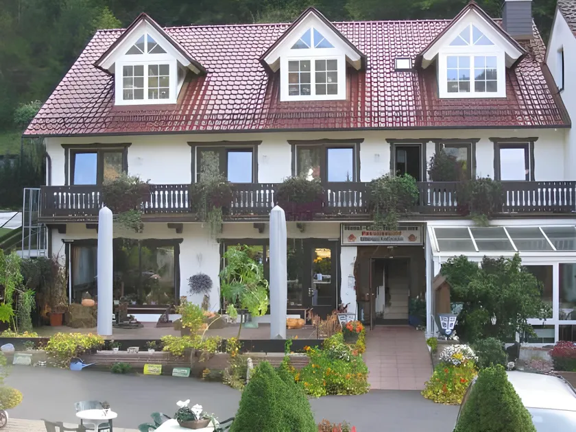 Landhotel Fasanenhof - Image 1