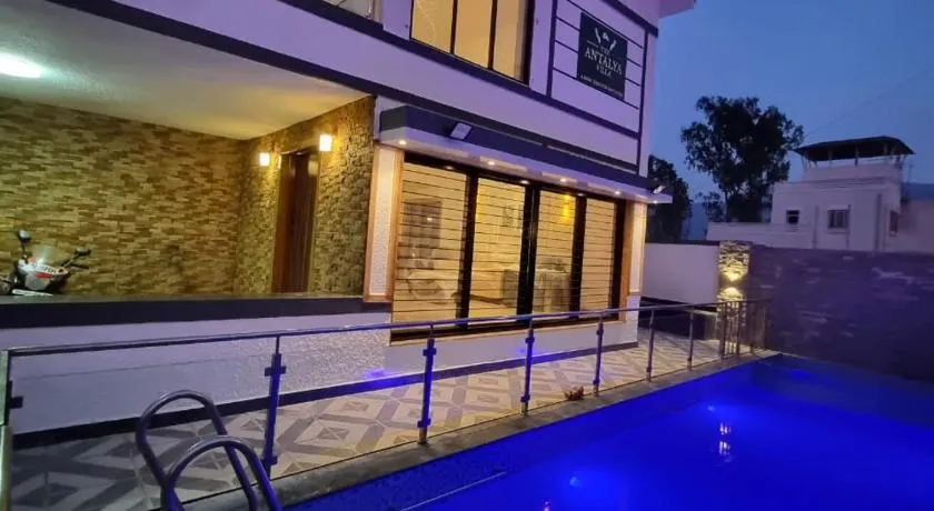 Antalya Villa - Image 1