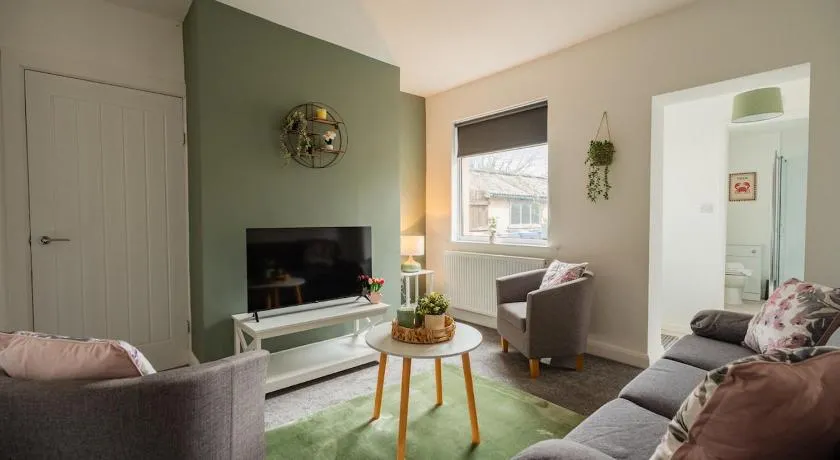 Laburnum House by Horizon Stays - Image 1