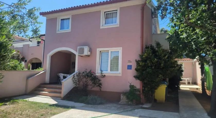 Apartmani Elena - Image 1
