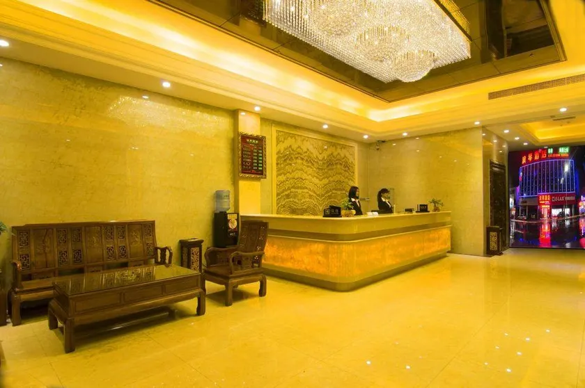 Langqi Hotel - Image 1