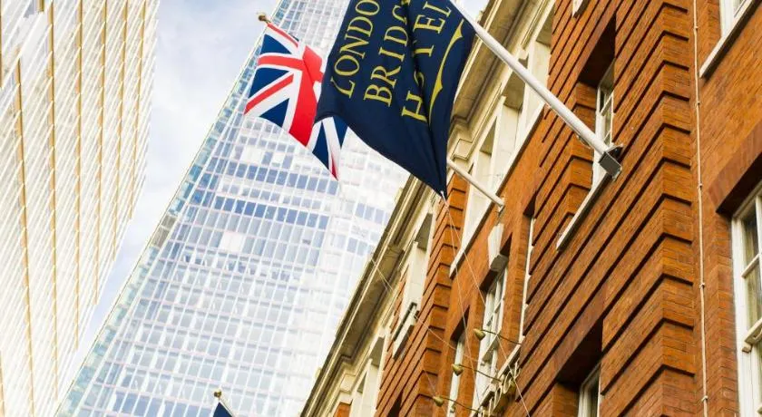 London Bridge Hotel - Image 1