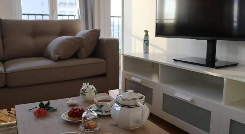 Magnifique appartement à 5 min de Paris et 10 min de l'aéroport d'Orly - Image 1