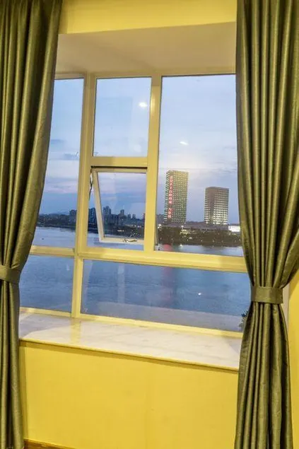Kaiping Yiting Collection Hotel - Image 1