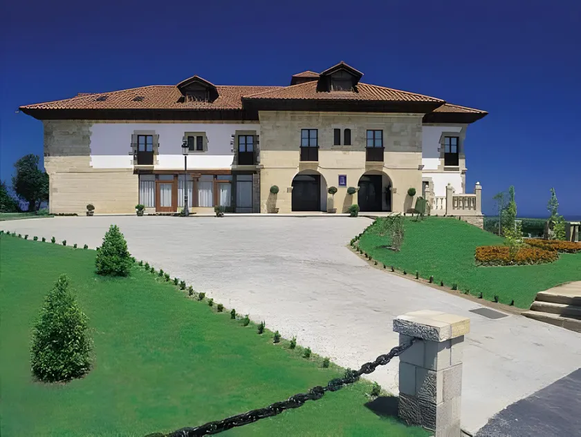 Hotel Valle de Arco - Image 1