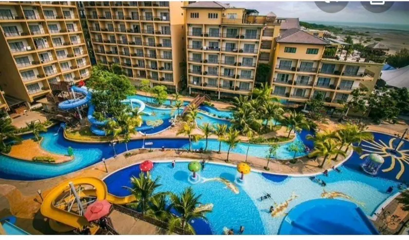GOLD COAST MORIB 2ROOM APARTMENT - Image 1