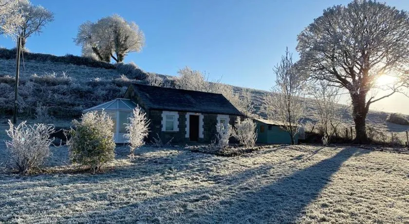 Ramulligan Cottage - Image 1