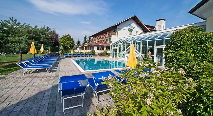 Golf-Tennis-Wellnesshotel Mori - Image 1