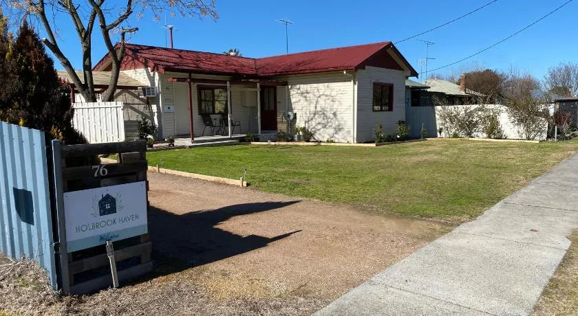 Holbrook Haven - Bed and Breakfast - Image 1