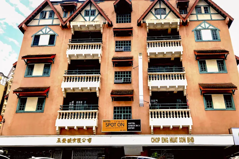 Hotel Check Inn 2 Cameron Highlands - Image 1