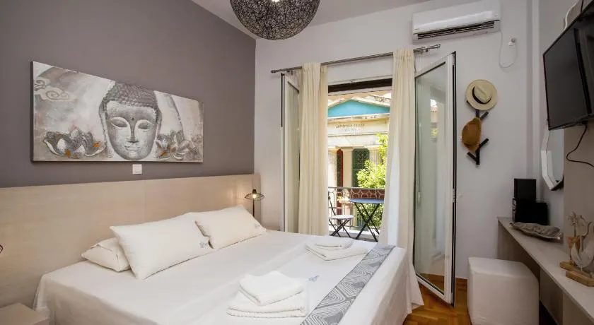 Hadrian by Heloni Apartments - Image 1