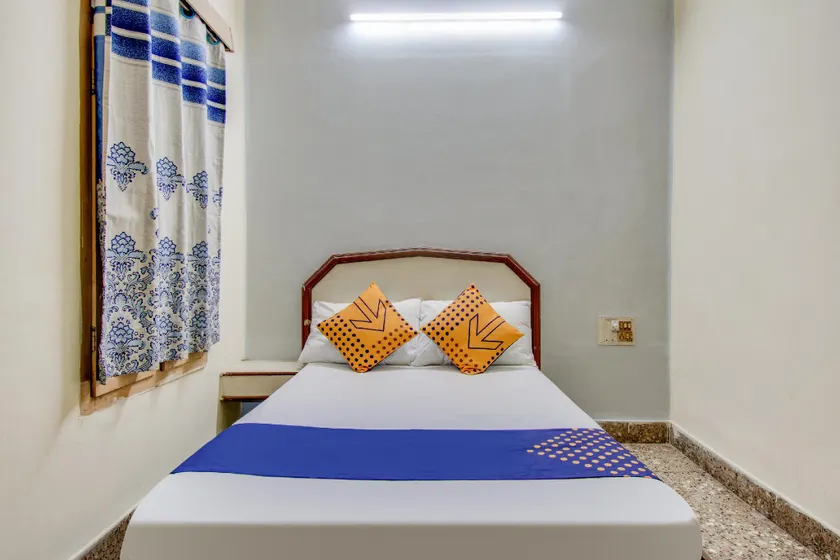 Hotel O New Aiswarya - Image 1