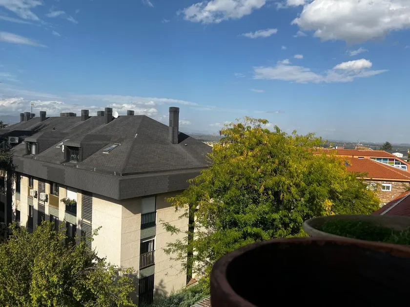 Tomillaron House - Image 1