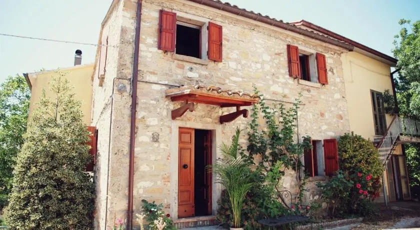 La Gazza Ladra House - Image 1